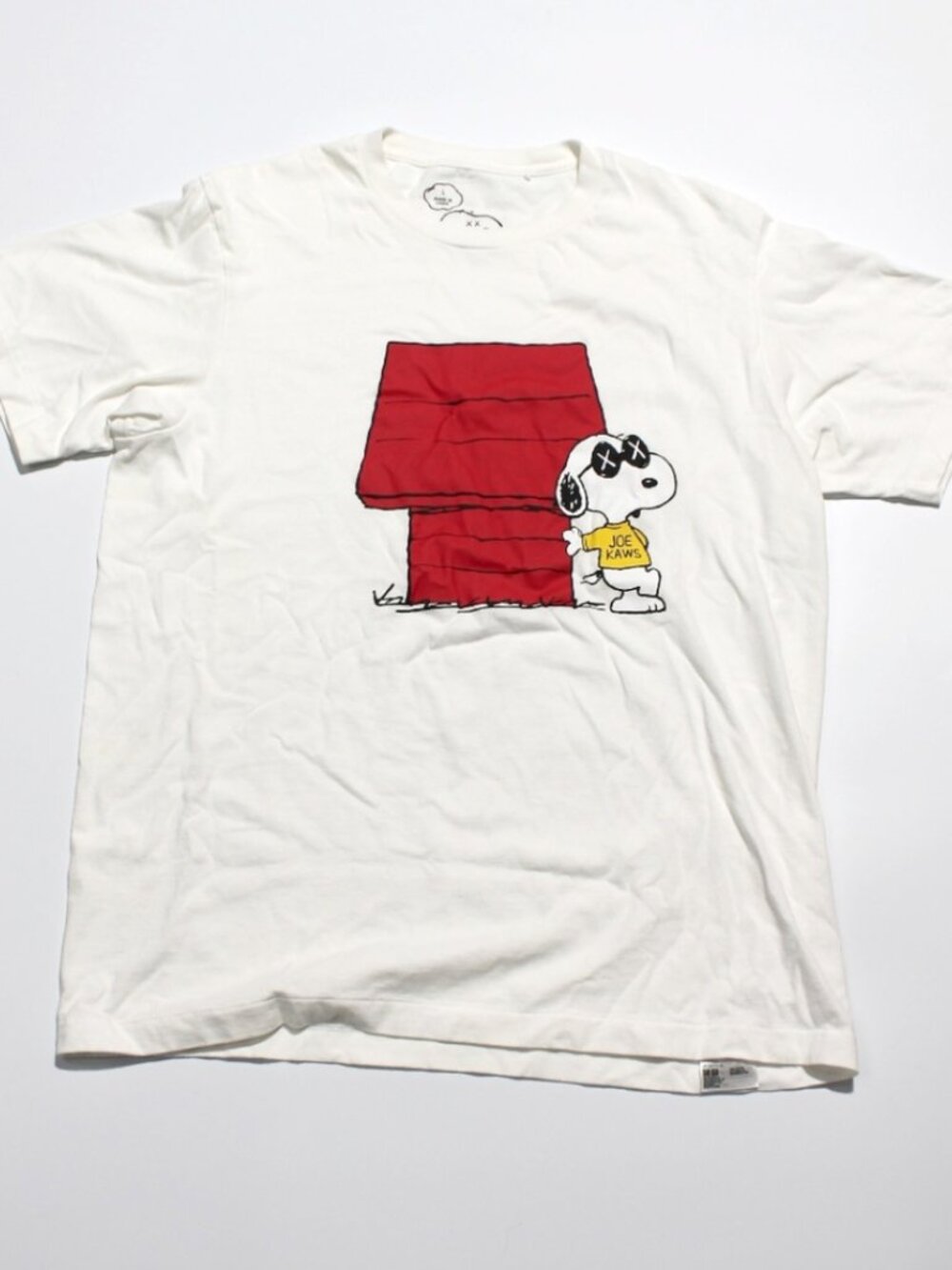 KAWS X Peanuts X Uniqlo White T-Shirt XS